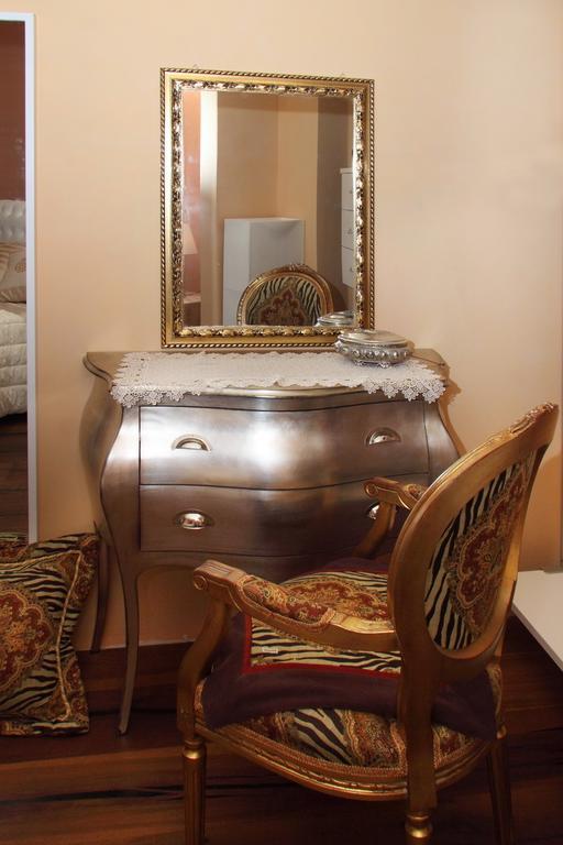 B&B Villa Il Sughero Monopoli Bagian luar foto