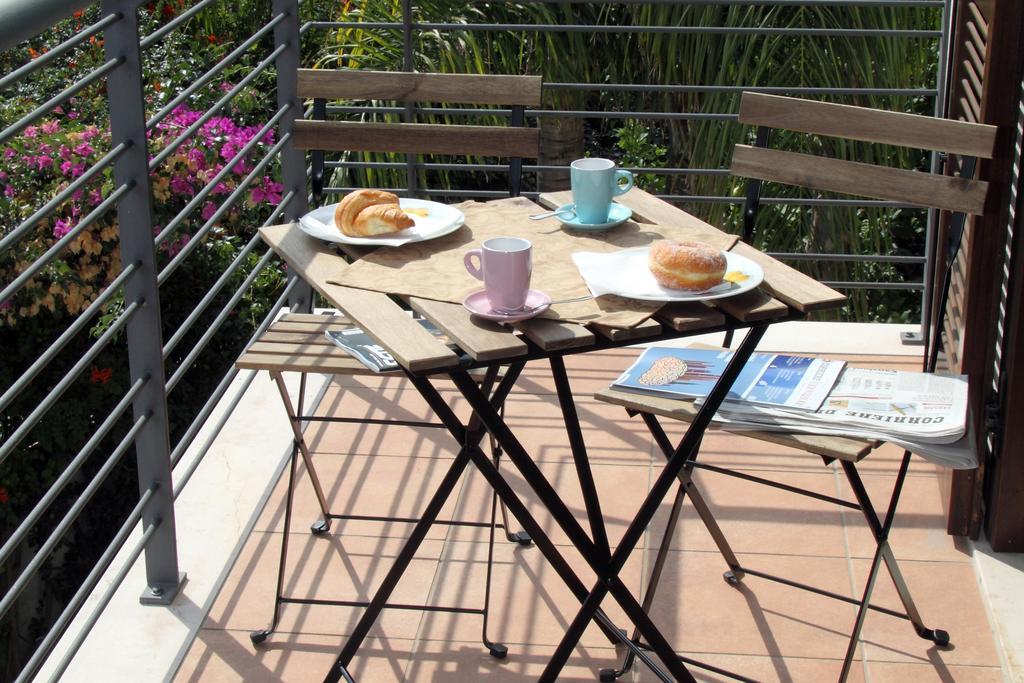 B&B Villa Il Sughero Monopoli Ruang foto